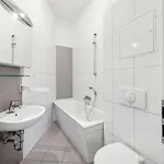 Daire 1 Bedroom Lovely In *
