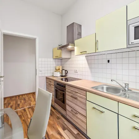 1 Bedroom Stunning In Apartamento Anklam