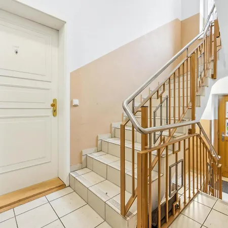 1 Bedroom Lovely In 안클람