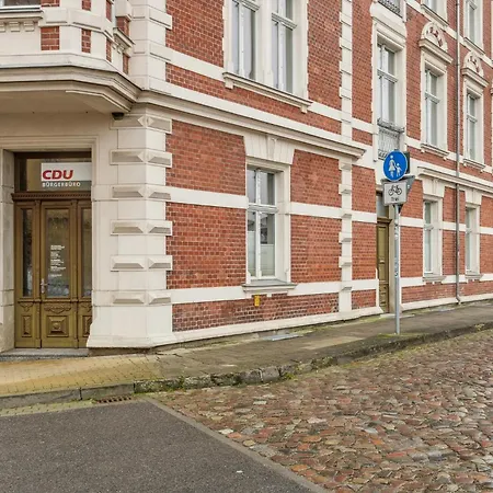 1 Bedroom Stunning In Apartamento Anklam