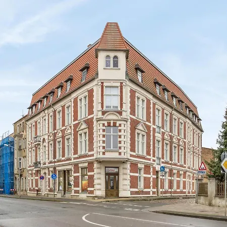 1 Bedroom Stunning In